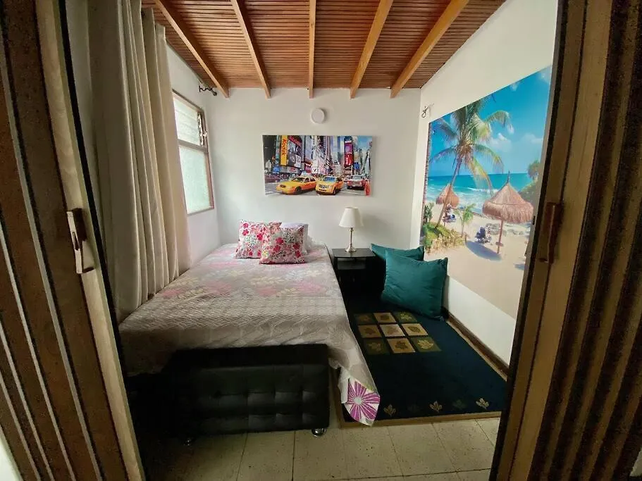 Casa En Frente Del Exito De Laureles Apartamento Medellín Colombia