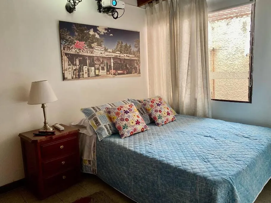 Casa En Frente Del Exito De Laureles Apartamento Medellín