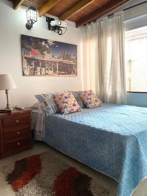 Casa En Frente Del Exito De Laureles Apartamento Medellín
