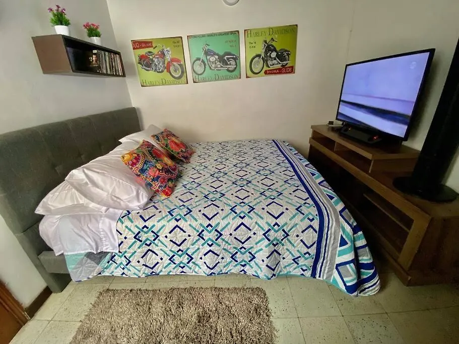 Casa En Frente Del Exito De Laureles Apartamento Medellín Colombia