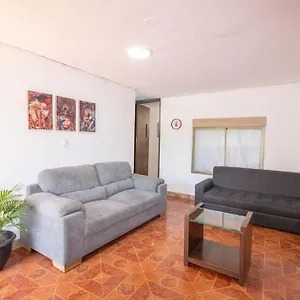 Сasa de vacaciones ¡casa Con Parqueadero! Hogarena Y Vacacional, Medellín